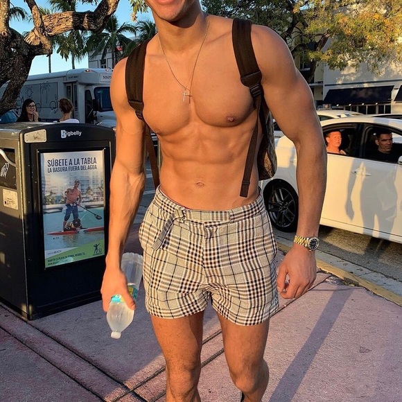 H&M Checked Shorts - Picture 5 of 5